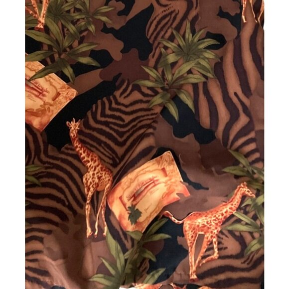 Silky Scrubs V-Neck Jungle Safari Giraffe Print Scrub Top M - Picture 7 of 8